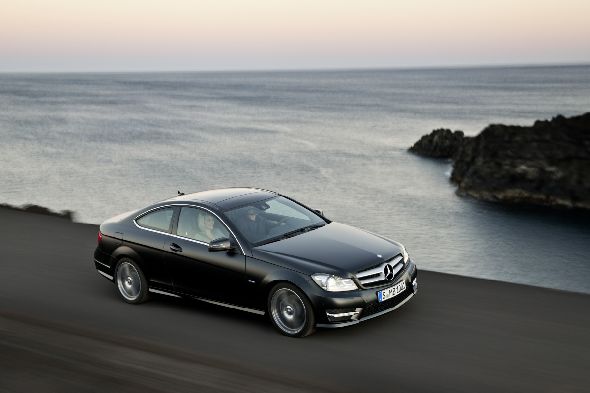 Mercedes-C-Klasse-Coupe-2012-018.jpg
